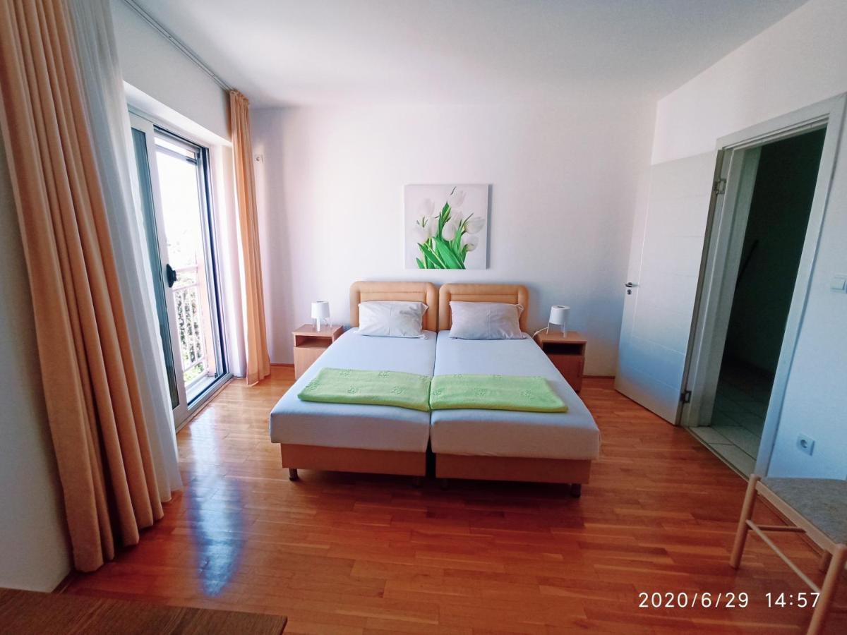 Apartments Mitende Budva Exterior foto