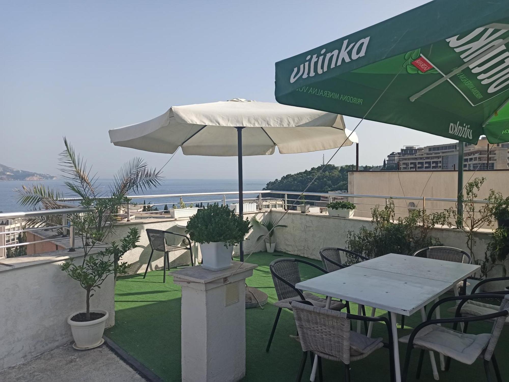 Apartments Mitende Budva Exterior foto